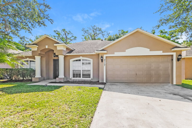 2,250/Mo, 2117 The Oaks Boulevard Kissimmee, FL 34746 Front View