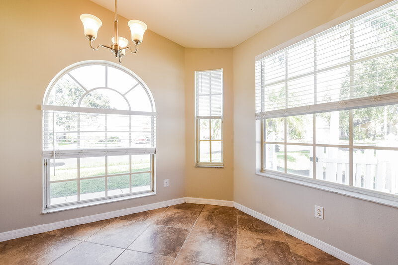 2,090/Mo, 165 Burnsed Place Oviedo, FL 32765 Dining Room View