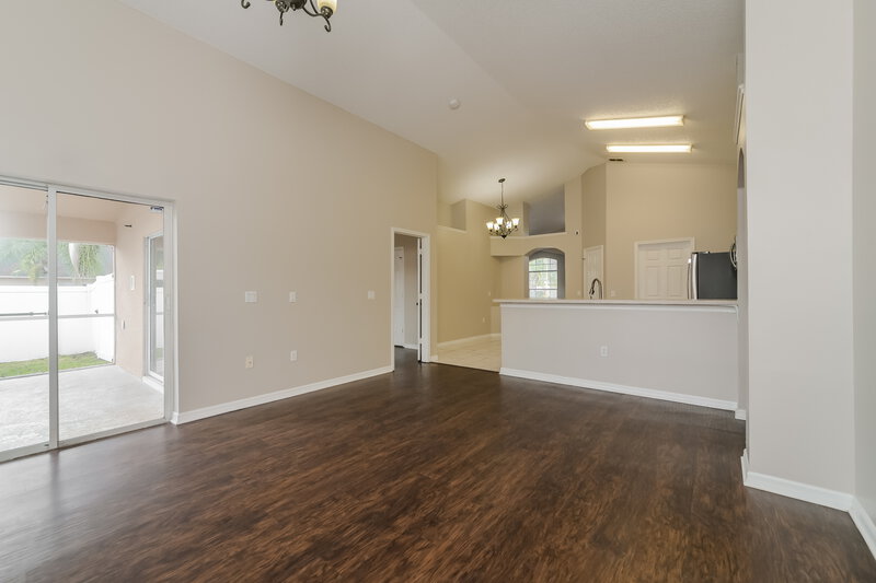 2,205/Mo, 572 Eagle Pointe S Kissimmee, FL 34746 Family Room View