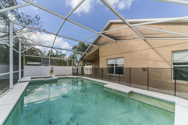 2,205/Mo, 572 Eagle Pointe S Kissimmee, FL 34746 Pool View