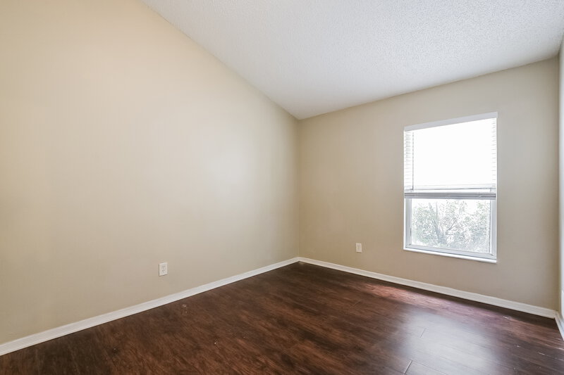 2,600/Mo, 1932 Wiregrass Court Orlando, FL 32826 Bedroom View