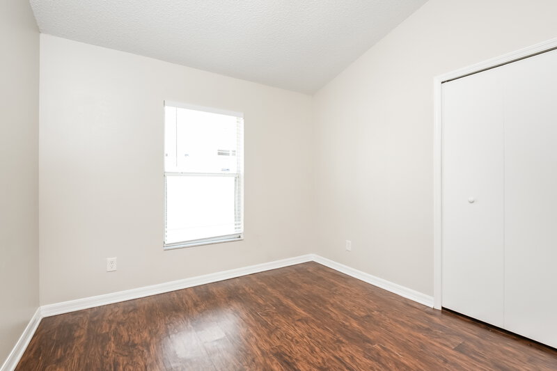 2,155/Mo, 9565 Violet Drive Orlando, FL 32824 Bedroom View