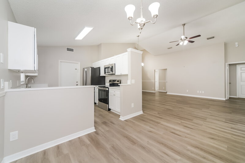 2,330/Mo, 1077 Brielle Court Oviedo, FL 32765 Dining Room View 2
