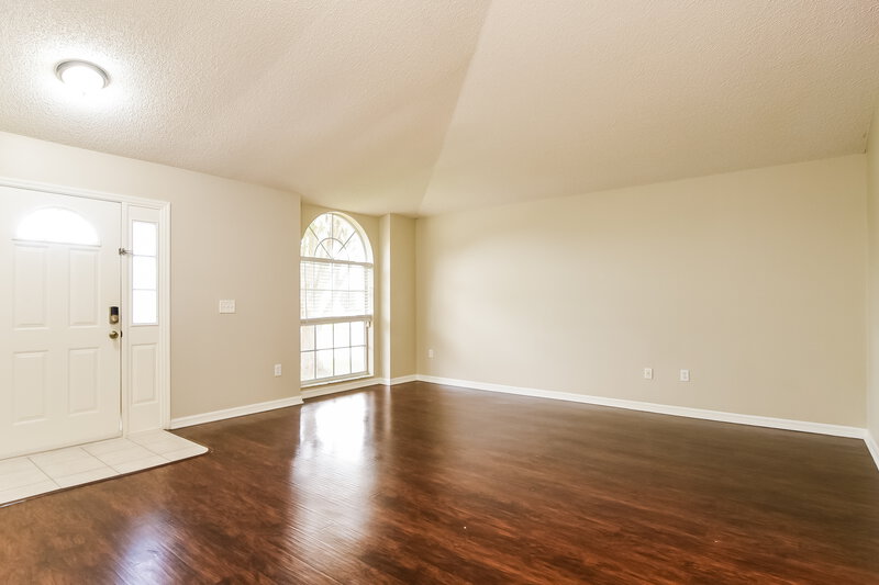 2,375/Mo, 12609 Whiterapids Drive Orlando, FL 32828 Living Room View