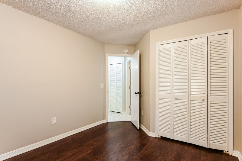 2,375/Mo, 12609 Whiterapids Drive Orlando, FL 32828 Bedroom View