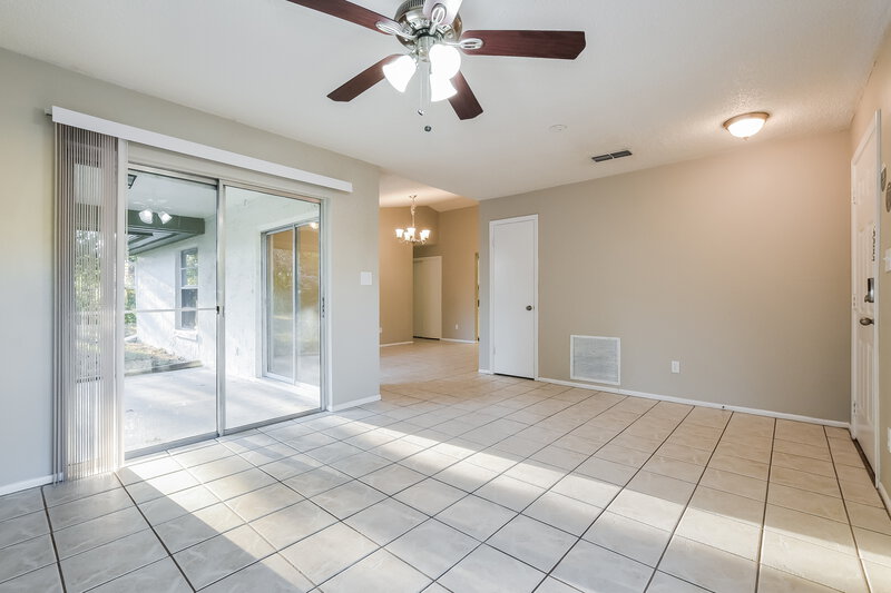 2,950/Mo, 1335 Alfonzo Cir Winter Springs, FL 32708 Living Room View 3