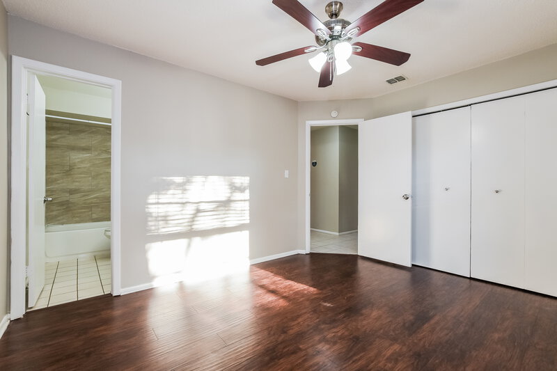 2,950/Mo, 1335 Alfonzo Cir Winter Springs, FL 32708 Main Bedroom View 2