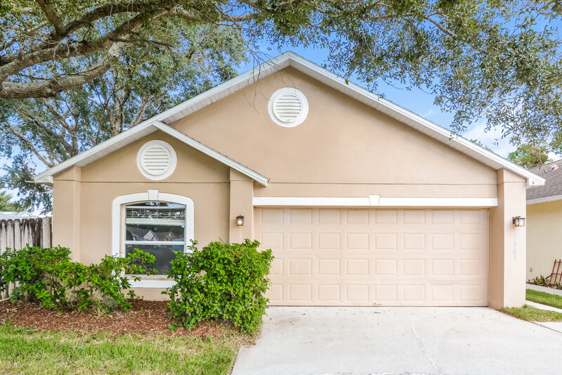 2,055/Mo, 12901 Odyssey Lake Way Orlando, FL 32826 External View
