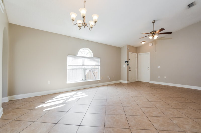 2,055/Mo, 12901 Odyssey Lake Way Orlando, FL 32826 Dining Room View