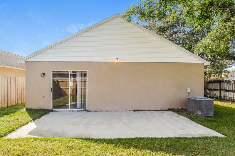 2,055/Mo, 12901 Odyssey Lake Way Orlando, FL 32826 Rear View 2