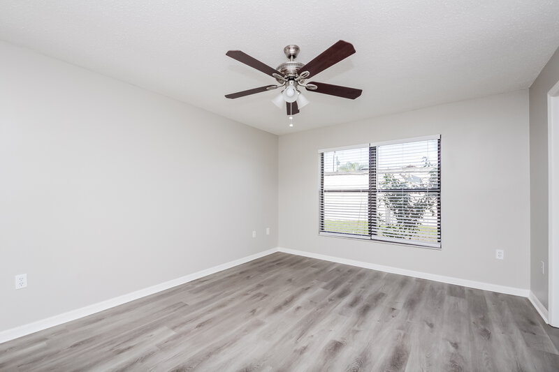 1,940/Mo, 613 Deauville Court Kissimmee, FL 34758 Master Bedroom View