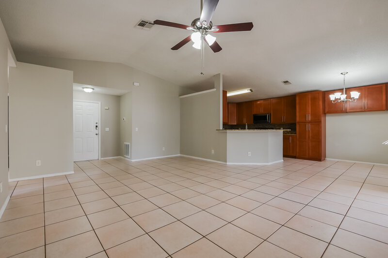 2,035/Mo, 8669 Wellington Loop Kissimmee, FL 34747 Living Room View