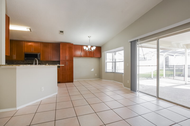2,035/Mo, 8669 Wellington Loop Kissimmee, FL 34747 Dining Room View