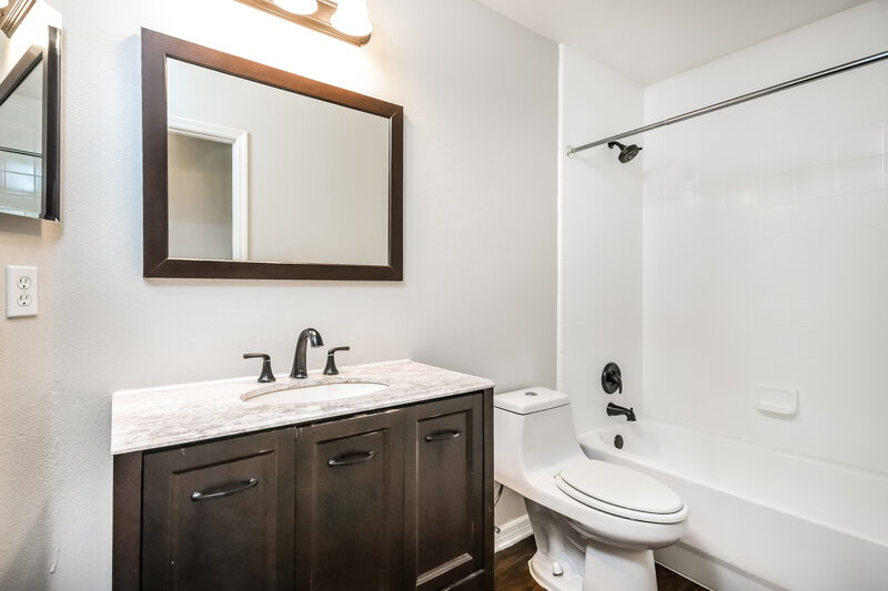 2,430/Mo, 11534 Foxglove Drive Clermont, FL 34711 Bathroom View