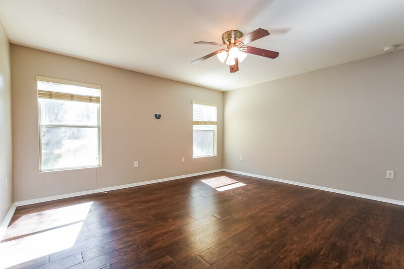 2,285/Mo, 2050 Wavy Leaf Court Apopka, FL 32712 Main Bedroom View