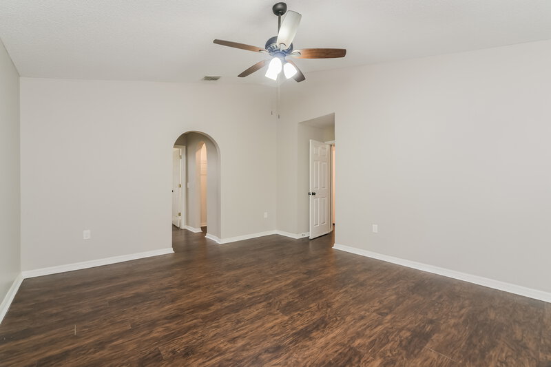 2,590/Mo, 1549 Stefan Cole Lane Apopka, FL 32703 Main Bedroom View 2
