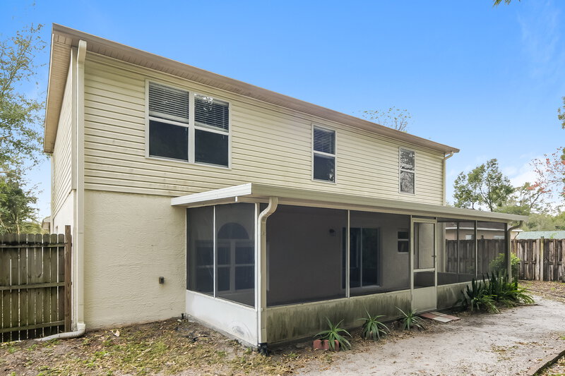 2,590/Mo, 1549 Stefan Cole Lane Apopka, FL 32703 Rear View