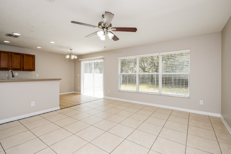2,045/Mo, 16812 Gold Star Ct Clermont, FL 34714 Family Room View