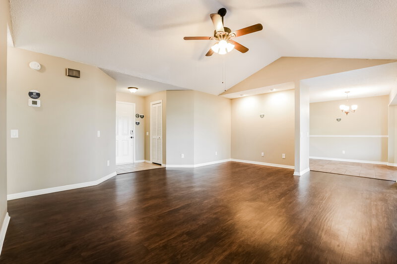 1,935/Mo, 92 Lake Daisy Boulevard Winter Haven, FL 33884 Living Room View 2
