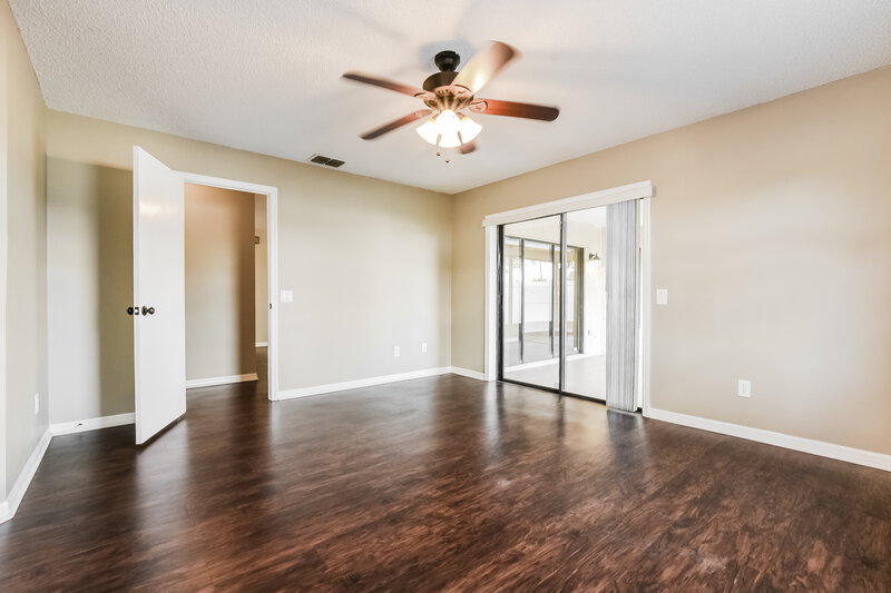 1,935/Mo, 92 Lake Daisy Boulevard Winter Haven, FL 33884 Main Bedroom View 2