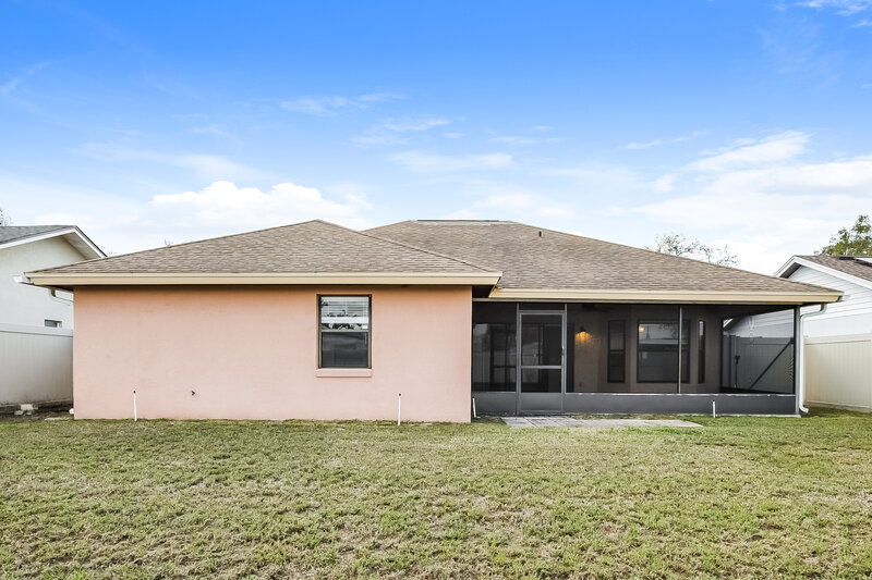 1,935/Mo, 92 Lake Daisy Boulevard Winter Haven, FL 33884 Rear View