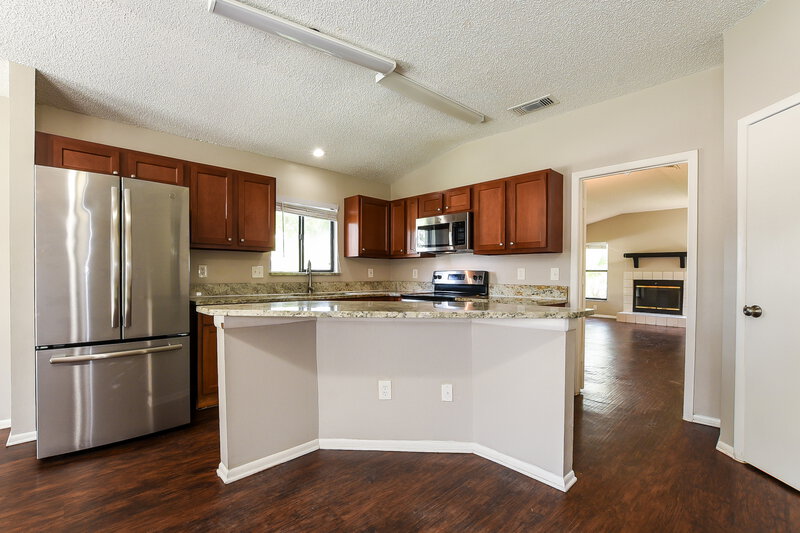 2,680/Mo, 534 S Sundance Drive Lake Mary, FL 32746 Kitchen View