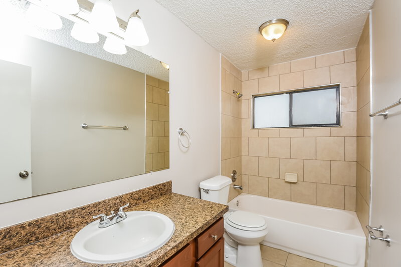 2,740/Mo, 534 S Sundance Drive Lake Mary, FL 32746 Bathroom View