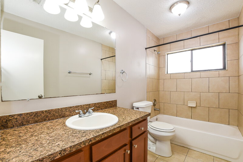 2,680/Mo, 534 S Sundance Drive Lake Mary, FL 32746 Bathroom View