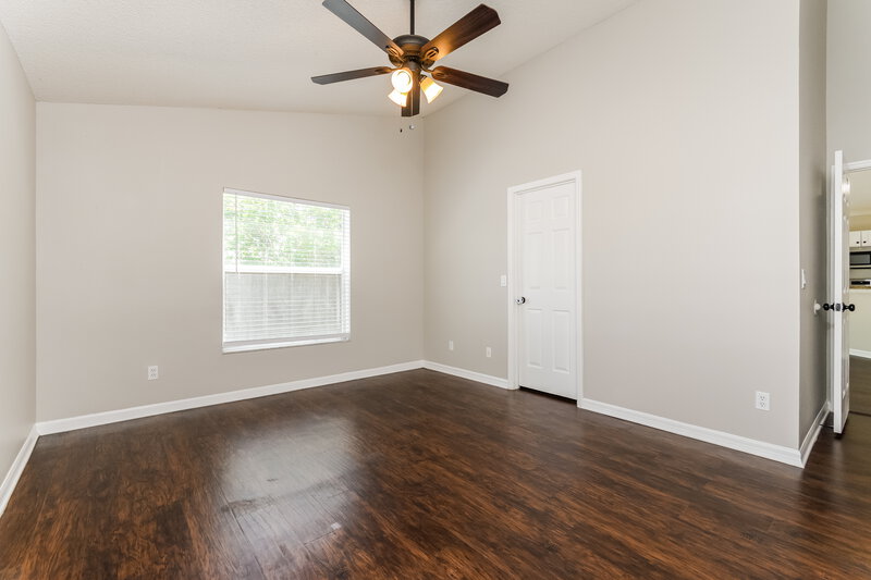 2,215/Mo, 2262 Mallard Creek Cir Kissimmee, FL 34743 Main Bedroom View