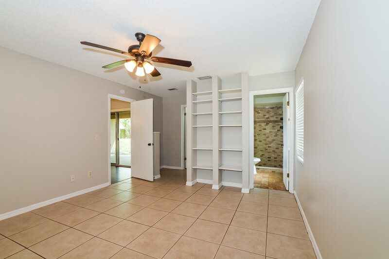 2,405/Mo, 9124 Palos Verde Drive Orlando, FL 32825 Main Bedroom View 2