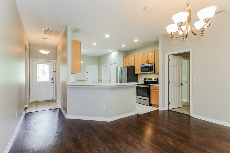 2,165/Mo, 706 Auburn Preserve Blvd Auburndale, FL 33823 Dining Room View 2