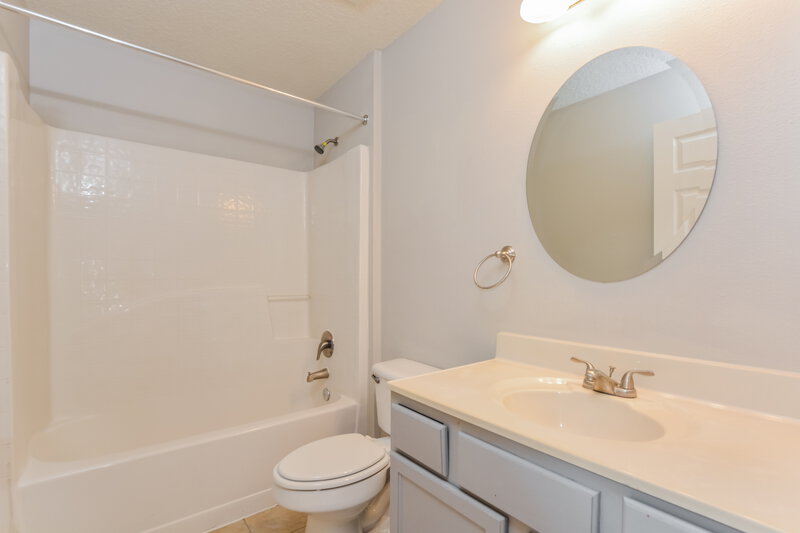 2,220/Mo, 2097 Hayfield Way Apopka, FL 32712 Bathroom View