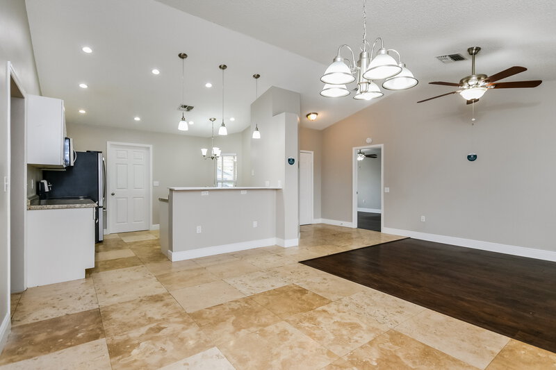 1,785/Mo, 106 Lake Daisy Terrace Winter Haven, FL 33884 Dining Room View