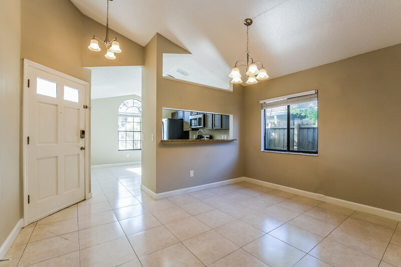 3,270/Mo, 149 River Chase Dr Orlando, FL 32807 Dining Room View