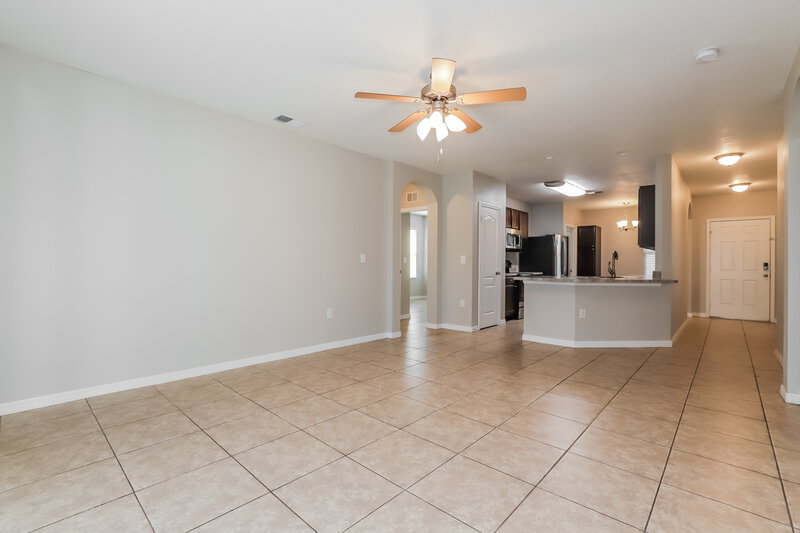 2,125/Mo, 1633 Wallace Manor Boulevard Winter Haven, FL 33880 Living Room View 2