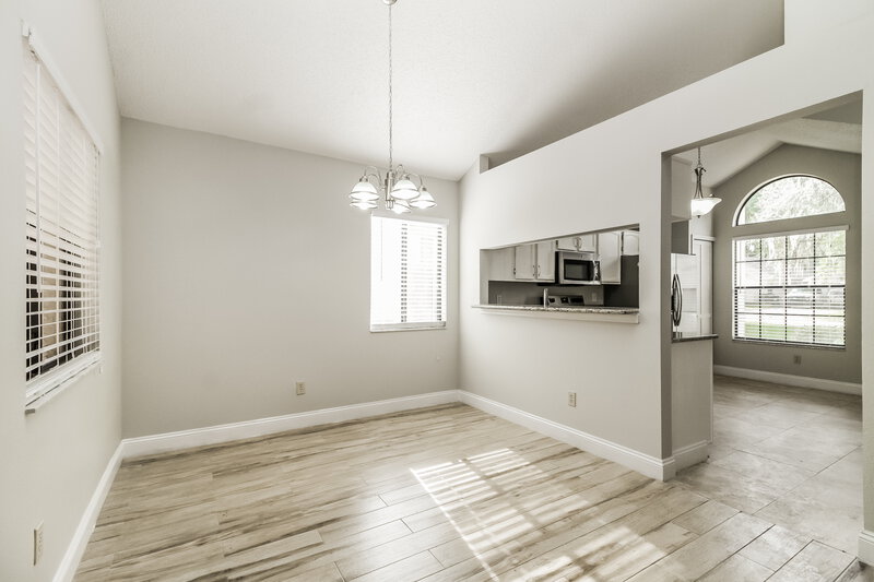 2,220/Mo, 2001 Piedmont Park Boulevard Apopka, FL 32703 Dining Room View