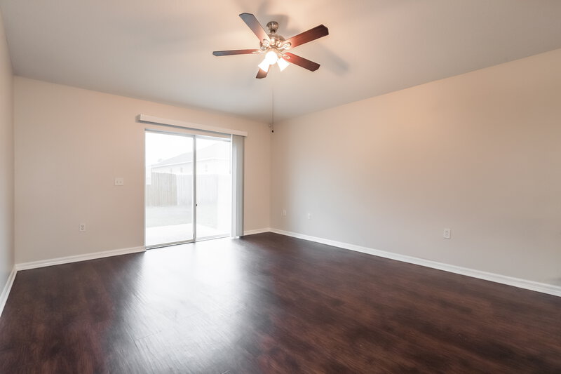 1,785/Mo, 1767 Eagle Pines Circle Eagle Lake, FL 33839 Dining Room View