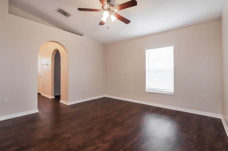1,785/Mo, 1767 Eagle Pines Circle Eagle Lake, FL 33839 Main Bedroom View