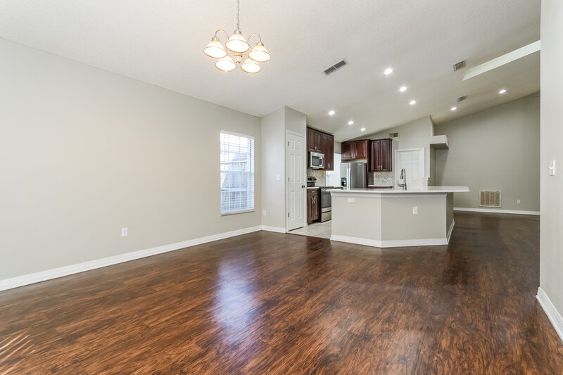 2,385/Mo, 1598 Royal Oaks Drive Apopka, FL 32703 Family Room View 2