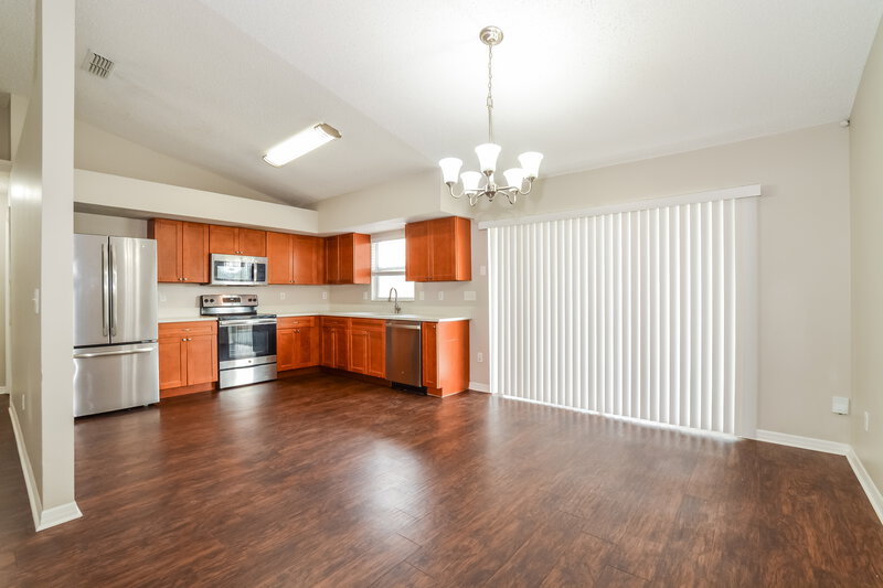 2,235/Mo, 14280 Rensselaer Rd Orlando, FL 32826 Dining Room View