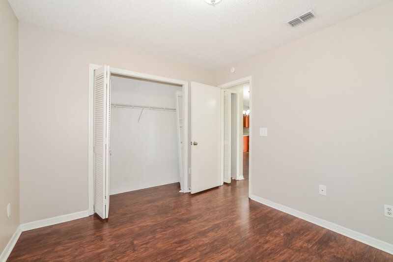 2,235/Mo, 14280 Rensselaer Rd Orlando, FL 32826 Bedroom View 2