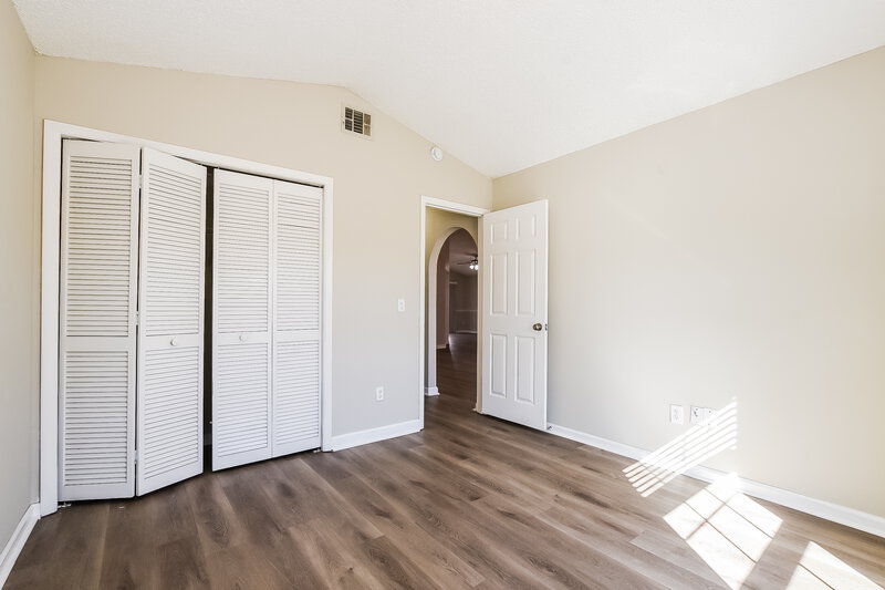 2,350/Mo, 2127 Newt Street Orlando, FL 32837 Bedroom View