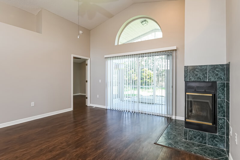2,195/Mo, 11756 Hatcher Circle Orlando, FL 32824 Living Room View