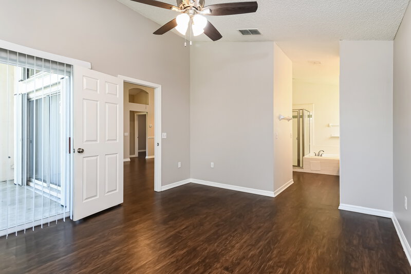 2,195/Mo, 11756 Hatcher Circle Orlando, FL 32824 Main Bedroom View 2