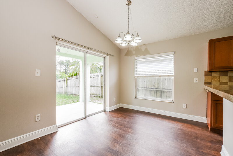 2,185/Mo, 948 Delfino Pl Lake Mary, FL 32746 Dining Room View 2