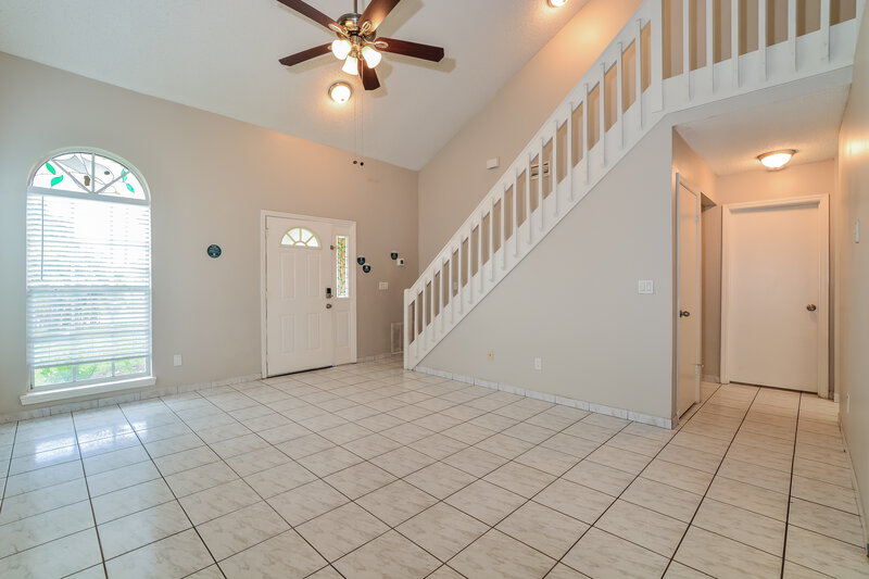 3,560/Mo, 1212 Abberton Drive Orlando, FL 32837 Living Room View