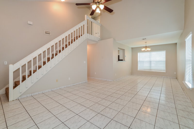 3,560/Mo, 1212 Abberton Drive Orlando, FL 32837 Living Room View 2