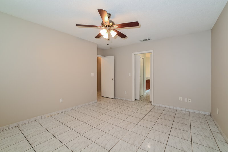 3,560/Mo, 1212 Abberton Drive Orlando, FL 32837 Main Bedroom View