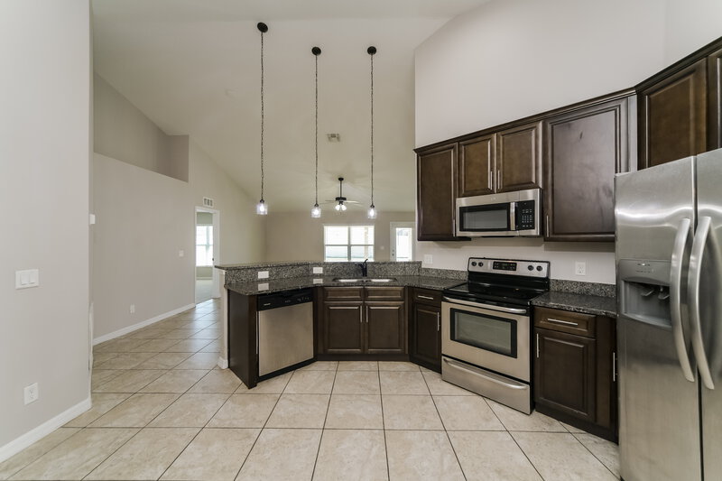 2,285/Mo, 2130 Fawn Meadow Circle Saint Cloud, FL 34772 Kitchen View