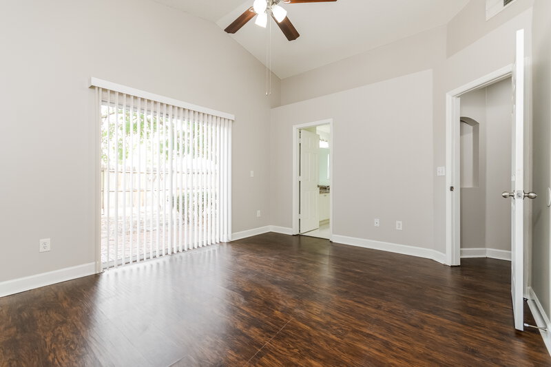 2,315/Mo, 242 Briar Bay Circle Orlando, FL 32825 Main Bedroom View 2